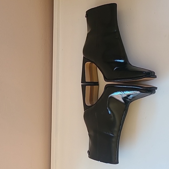 Sam Edelman Irie 2 Bootie in BlackSam Edelman Black Patent Leather Size 8.5 - Picture 8 of 14